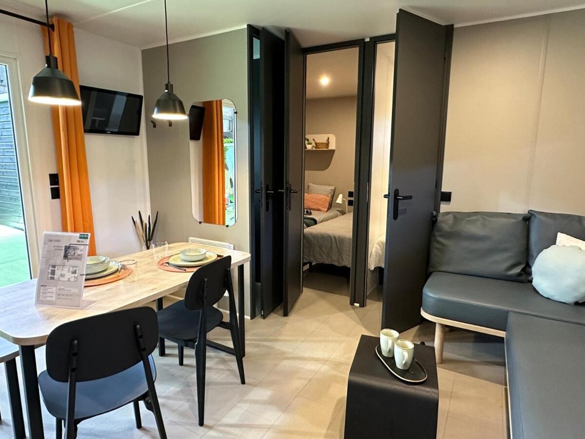 Camping Marina Plage Vitrolles  Ngoại thất bức ảnh