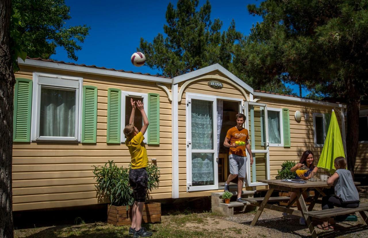 Camping Marina Plage Vitrolles  Ngoại thất bức ảnh